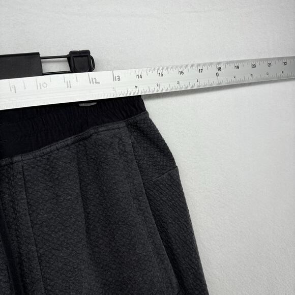 Lululemon At Ease Joggers Men's Medium Gray Cuffed Sweatpants Pockets Casual - Picture 3 of 9